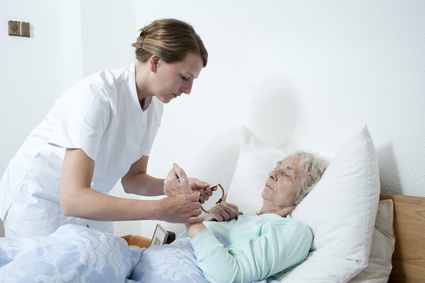 Seniorenpflegerin Pflegekraft im Pflegeheim